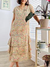 Load image into Gallery viewer, Vintage 1920s deco floral dress
