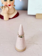 Load image into Gallery viewer, Vintage rhinestone deco ring
