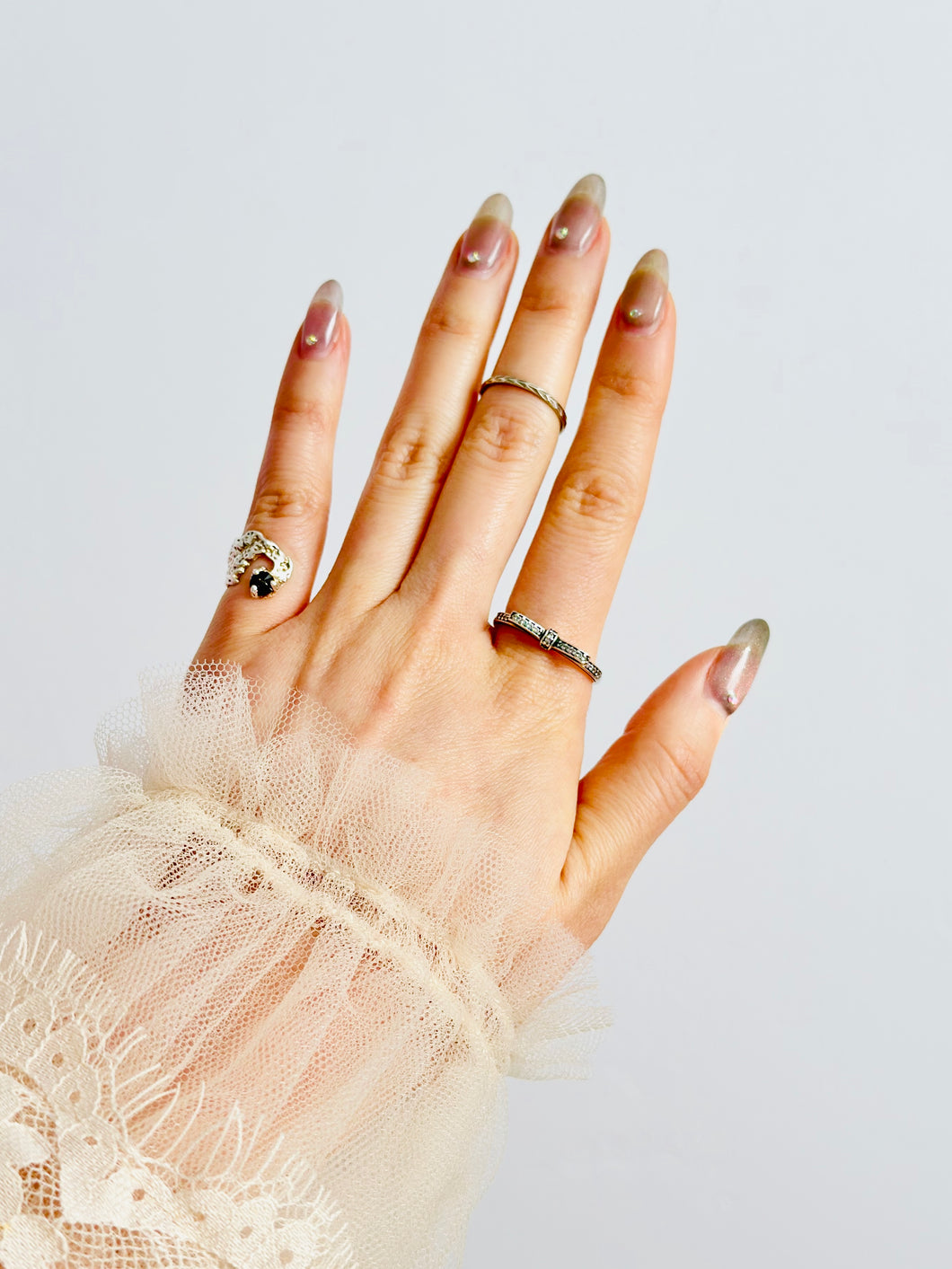 Vintage 925 silver ribbon ring
