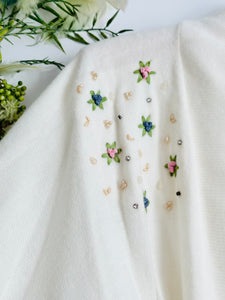 Vintage 1940s white embroidered cardigan/bolero