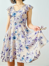 Load image into Gallery viewer, Purple floral print dress
