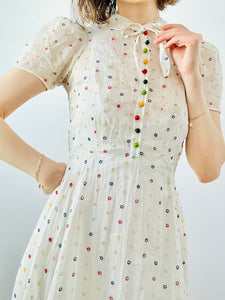 Vintage 1930s pastel eyelet circles dress