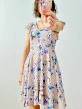 Load image into Gallery viewer, Purple floral print dress
