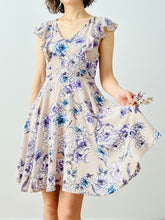 Load image into Gallery viewer, Purple floral print dress
