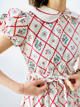 Load image into Gallery viewer, Vintage 1930s Rick Rack Floral Dress
