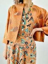 Load image into Gallery viewer, Vintage Embroidered Peacock Jacket
