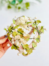 Load image into Gallery viewer, Vintage pink millinery velvet fascinator
