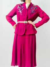 Load image into Gallery viewer, Vintage 1940s rayon dress set
