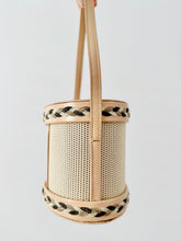 Load image into Gallery viewer, Vintage pastel pink bucket bag

