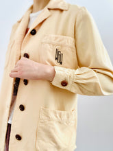 Load image into Gallery viewer, Vintage 1940s monogrammed jacket apricot color blouse
