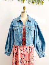 Load image into Gallery viewer, Vintage denim cropped jacket with balloon sleeves
