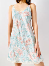 Load image into Gallery viewer, Vintage pastel floral slip
