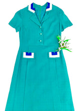 Load image into Gallery viewer, Vintage 1960s emerald green embroidered linen dress
