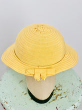 Load image into Gallery viewer, Vintage 1930s yellow sun hat
