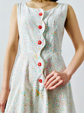 Load image into Gallery viewer, Vintage 1940s pastel colored hats novelty print cotton dress
