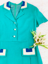 Load image into Gallery viewer, Vintage 1960s emerald green embroidered linen dress
