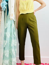 Load image into Gallery viewer, Vintage olive green textured trousers
