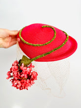 Load image into Gallery viewer, Vintage 1940s pink millinery fascinator with veil
