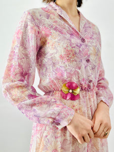 Vintage 1970s purple floral dress