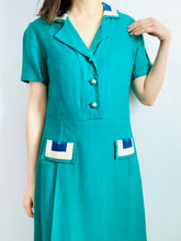 Load image into Gallery viewer, Vintage 1960s emerald green embroidered linen dress
