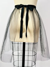 Load image into Gallery viewer, Vintage novelty tulle apron with pink elephants
