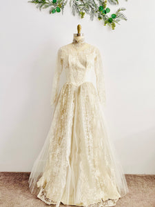 Vintage 1950s tulle lace wedding dress with French buttons