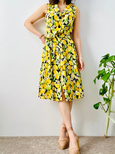 Vintage novelty print lemon floral dress w matching belt