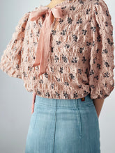 Load image into Gallery viewer, Vintage pink floral top w ribbon bow
