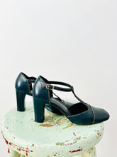 Load image into Gallery viewer, Vintage Mary Janes Leather Heels
