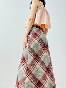 Vintage 1970s A line plaid skirt