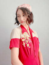 Load image into Gallery viewer, Vintage pink feather fascinator with veil bridal headpiece
