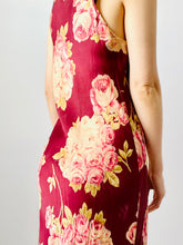 Load image into Gallery viewer, Vintage burgundy color rayon silk floral pink roses print dress
