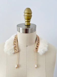 Vintage beaded faux pearls fur collar necklace