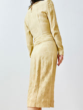 Load image into Gallery viewer, Vintage 1940s beige beaded crepe dress
