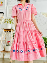 Load image into Gallery viewer, Vintage 1940s pink gingham embroidered dress
