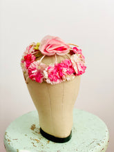 Load image into Gallery viewer, Vintage hot pink millinery hat
