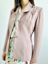 Load image into Gallery viewer, Vintage 1940s dusty pink rayon gab jacket with structured shoulders
