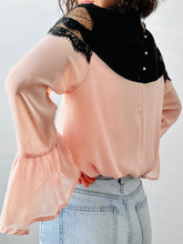 Load image into Gallery viewer, Dreamy pink tulle lace blouse
