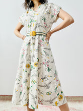 Load image into Gallery viewer, Vintage 1940s “Doves &amp; Florals” novelty print dress
