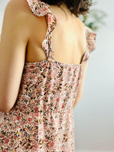 Load image into Gallery viewer, Pink floral ruffled dress
