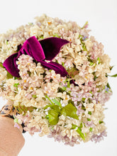 Load image into Gallery viewer, Vintage 1940s Lilac Blossom Millinery Hat w Velvet Ribbon
