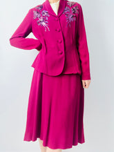 Load image into Gallery viewer, Vintage 1940s rayon dress set
