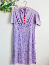 Load image into Gallery viewer, Vintage 1940s purple cotton novelty print
