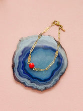 Load image into Gallery viewer, Vintage dainty gold chain coral bead bracelet
