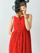 Load image into Gallery viewer, Vintage 1960s zig zag floral dress
