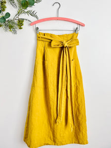 A line mustard color linen skirt