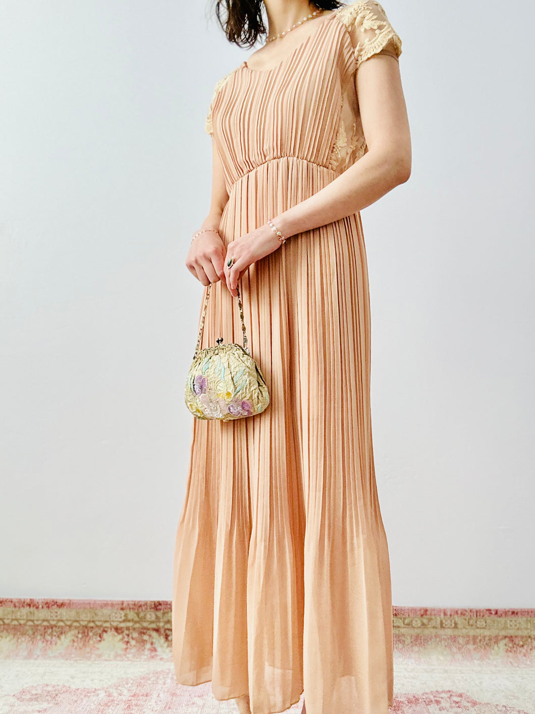 Vintage dusty pink pleated dress