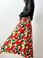 Load image into Gallery viewer, Vintage 1970s Red Floral Maxi Skirt
