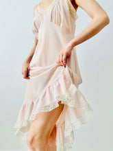 Load image into Gallery viewer, Vintage pastel pink lingerie slip
