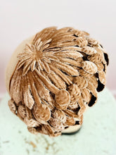 Load image into Gallery viewer, Vintage 1940s brown velvet fascinator
